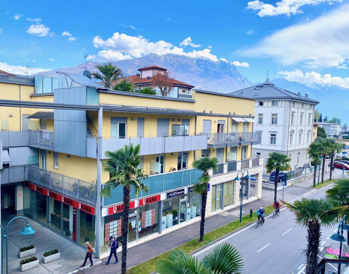Riva Central Apartment - Free Parking 外观 照片