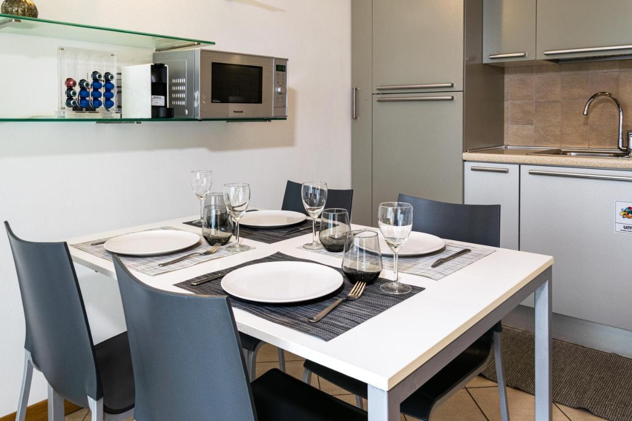 Riva Central Apartment - Free Parking 外观 照片