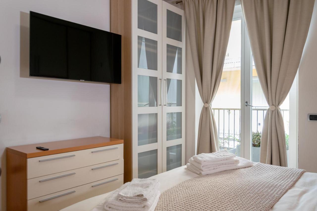 Riva Central Apartment - Free Parking 外观 照片